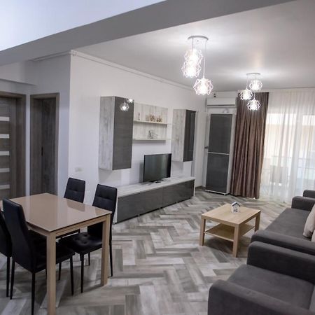 C&Y Zev Apartments Mamaia Exterior foto