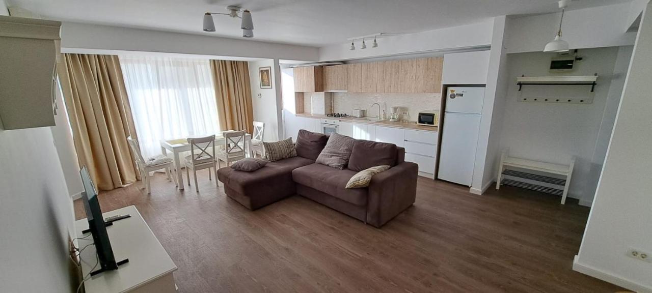 C&Y Zev Apartments Mamaia Exterior foto