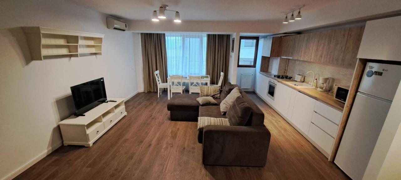C&Y Zev Apartments Mamaia Exterior foto